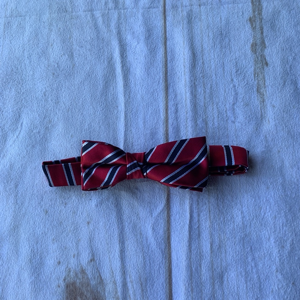 Red Navy White Stripe Bow Tie